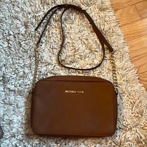 Michael Kors Jet Set Crossbody